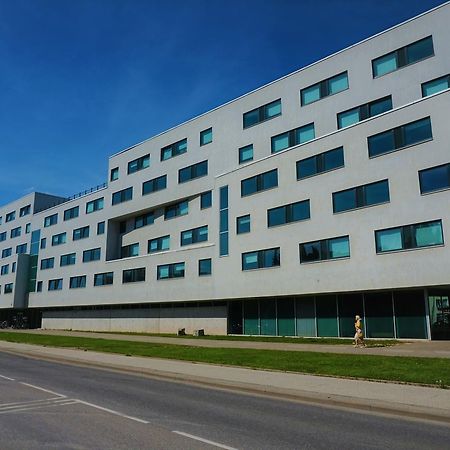 Downtown Hostel Тарту Екстериор снимка